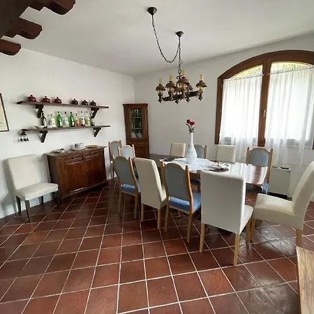 Mit Privatpool Fuer 12 Personen Ca 250 Qm In Casabianca, Adriakueste Italien Lignano Sabbiadoro Und Umgebung * Bibione